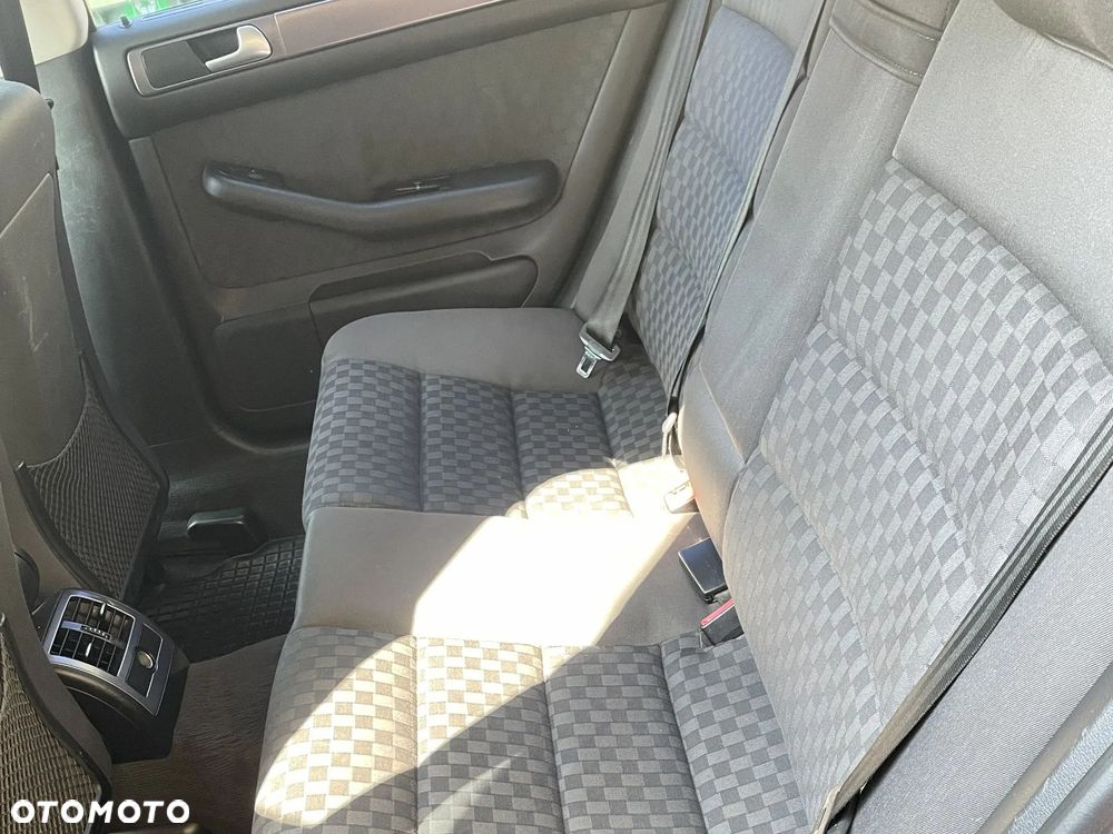 Audi A6 Limousine 1.9 TDI - 6