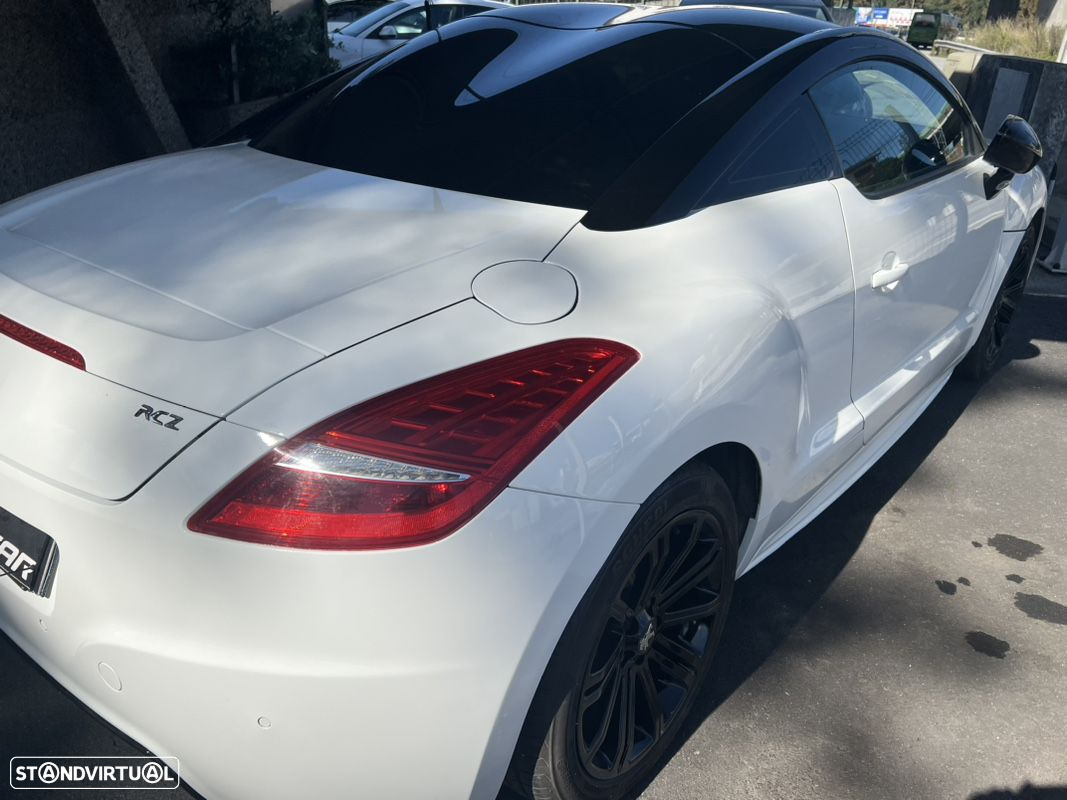 Peugeot RCZ 2.0 HDi FAP 165 - 10