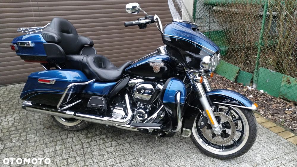 Harley-Davidson Touring Ultra Limited - 1