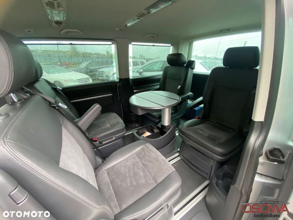Volkswagen Multivan - 17