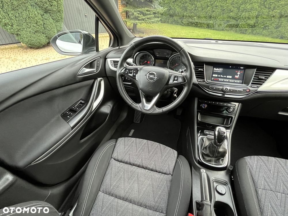 Opel Astra 1.2 Turbo Start/Stop 120 Jahre - 16