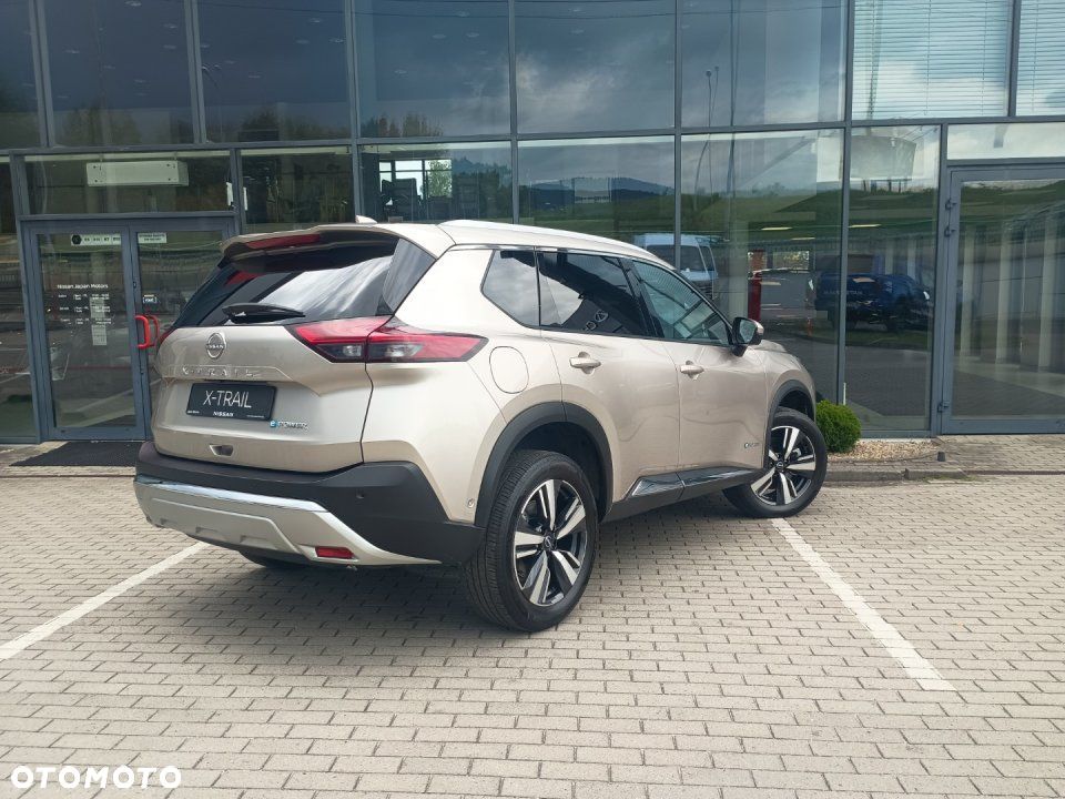 Nissan X-Trail - 5