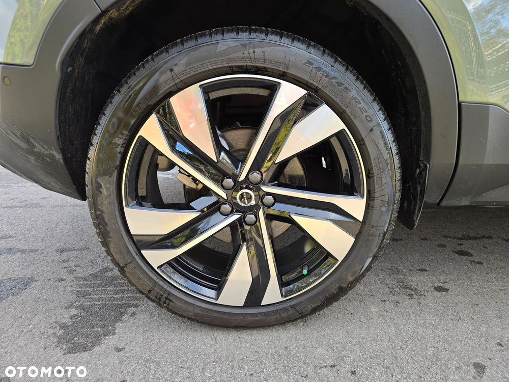 Volvo XC 40 B5 B AWD Ultimate Dark - 24