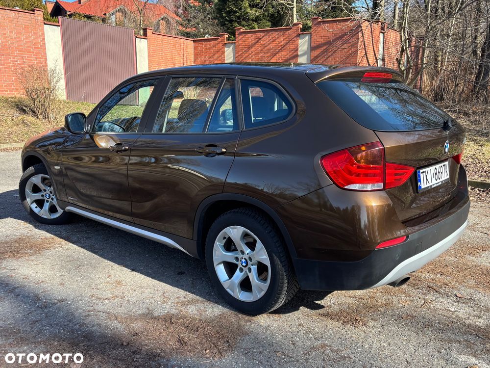 BMW X1 sDrive18i - 8
