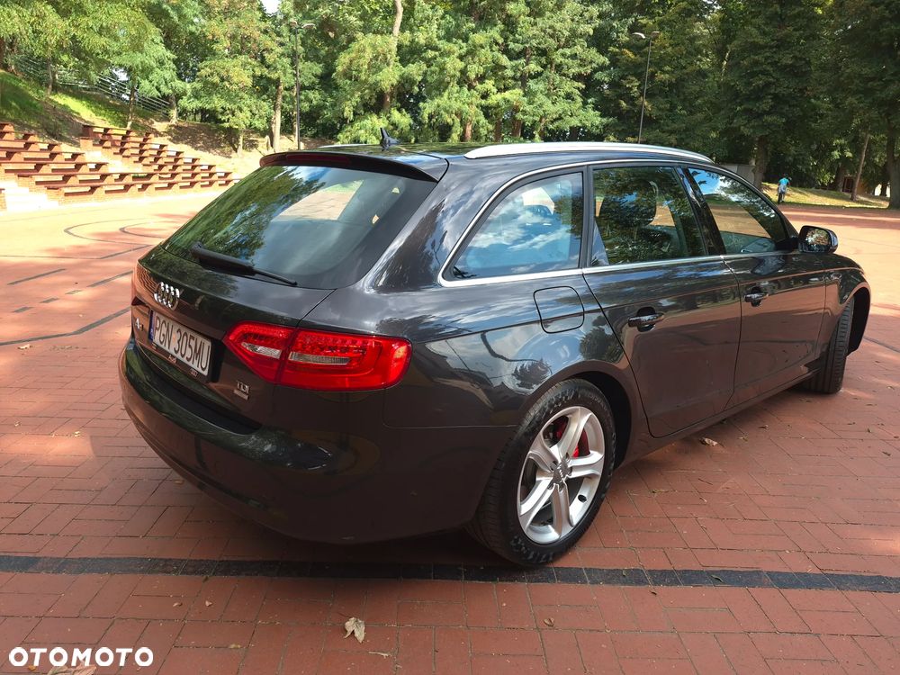 Audi A4 Avant - 29