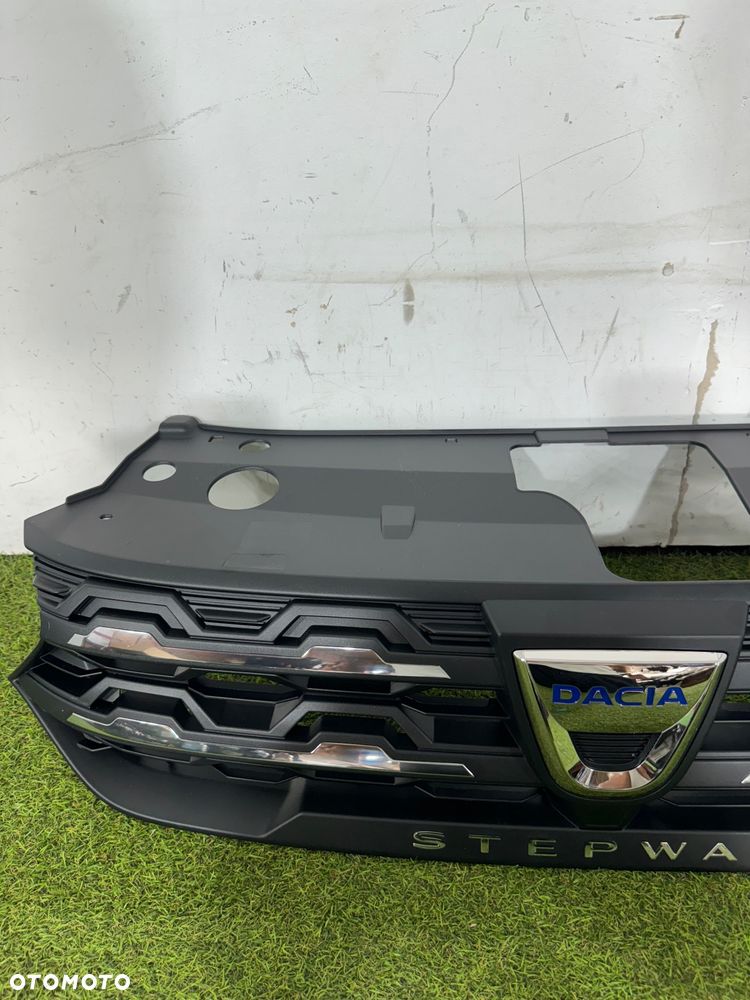 Grill Atrapa Dacia Sandero 3 Stepway 2021- - 5