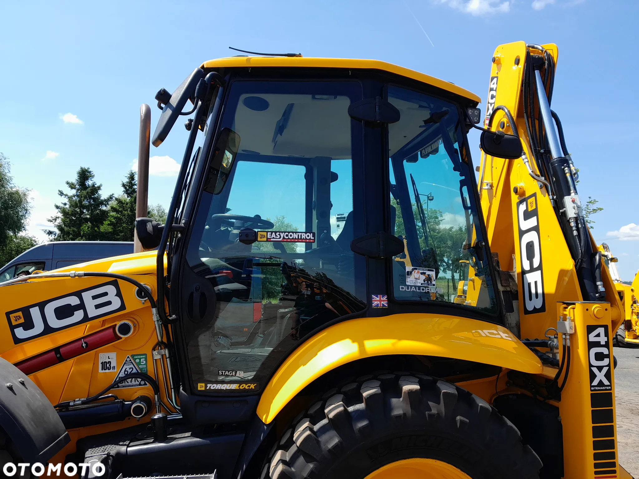 JCB JCB 4CX DUALDRIVE - 11