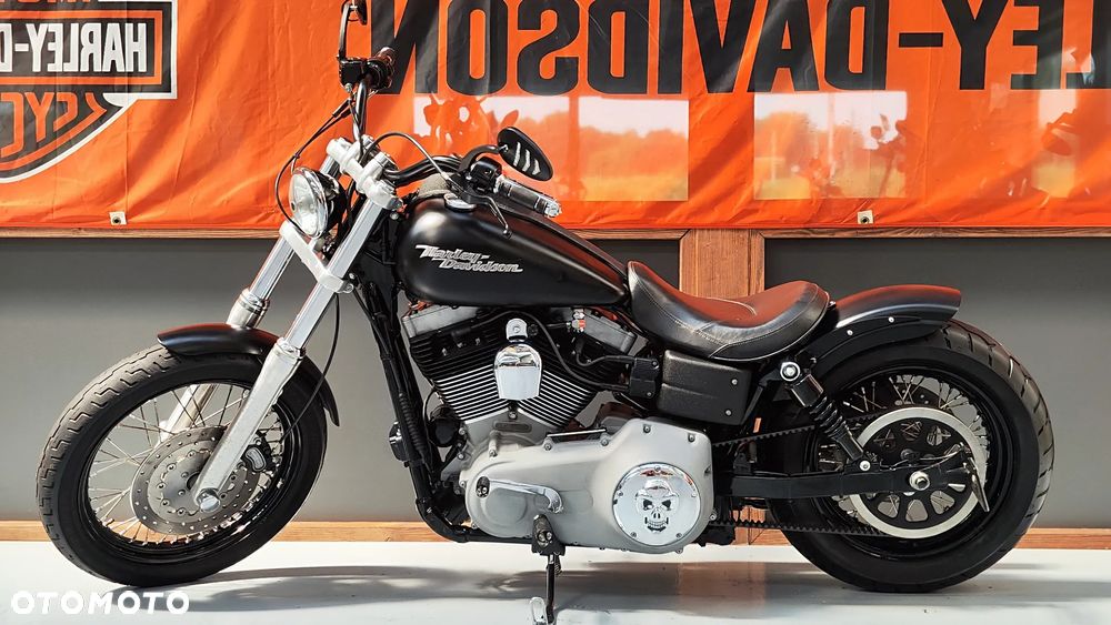 Harley-Davidson Dyna Street Bob - 6