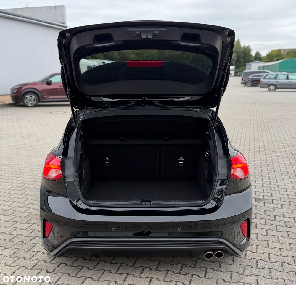 Ford Focus 1.5 EcoBoost STart-Stopp-System ST-LINE - 19