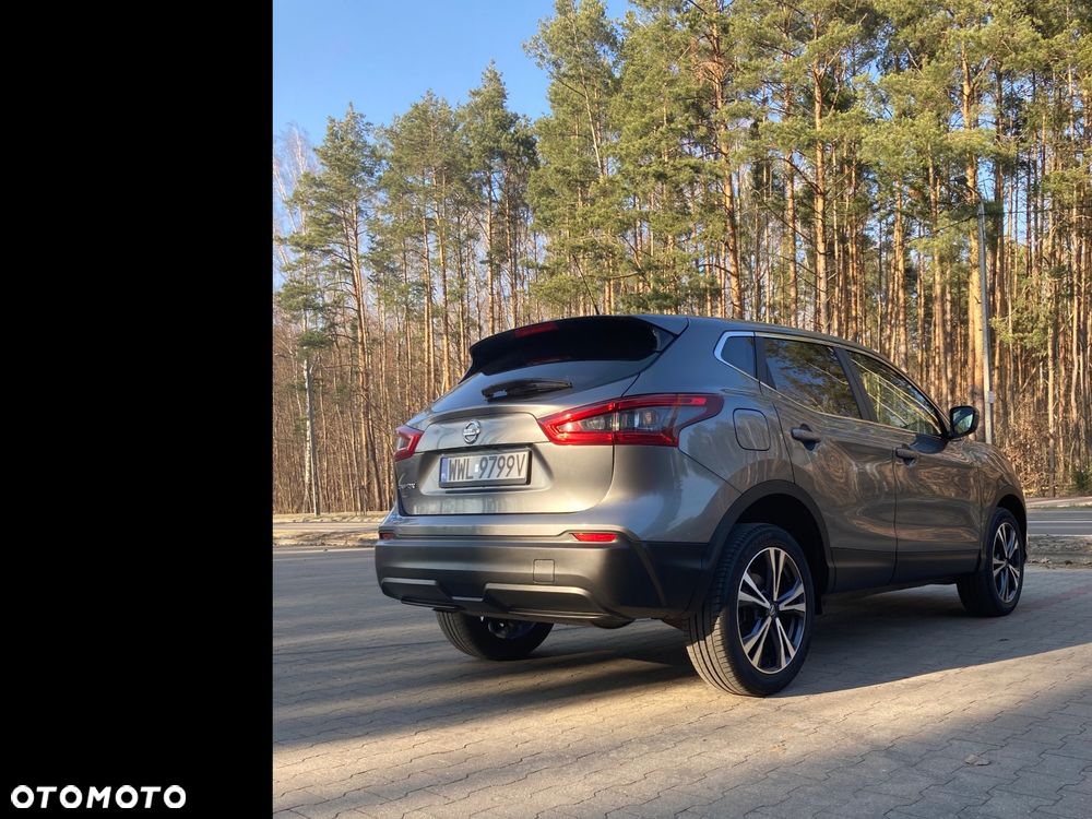 Nissan Qashqai 1.3 DIG-T ACENTA - 6