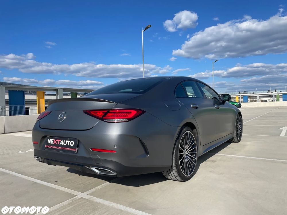 Mercedes-Benz CLS 300 d 4Matic 9G-TRONIC AMG Line - 11
