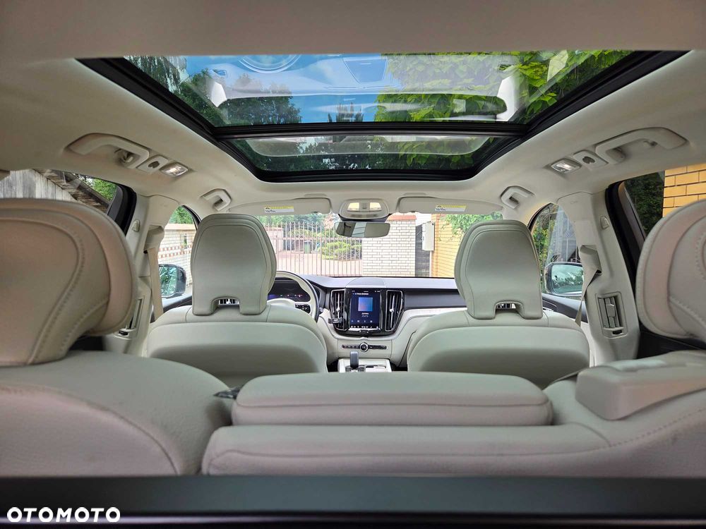 Volvo XC 60 - 1