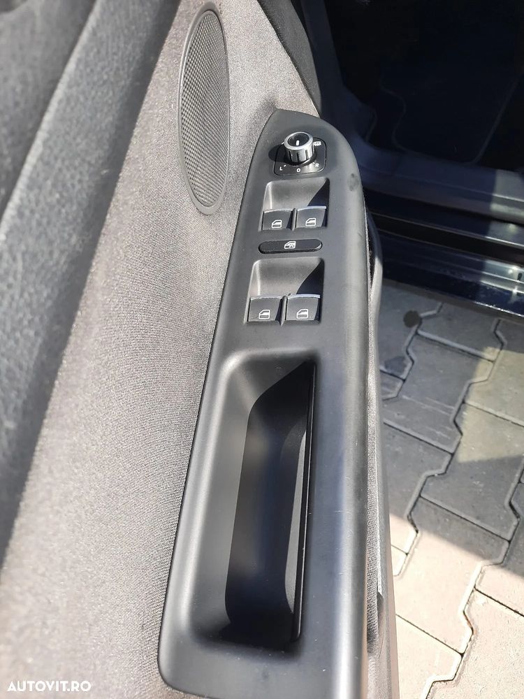 Volkswagen Golf Plus 1.4 TSI Comfortline - 8