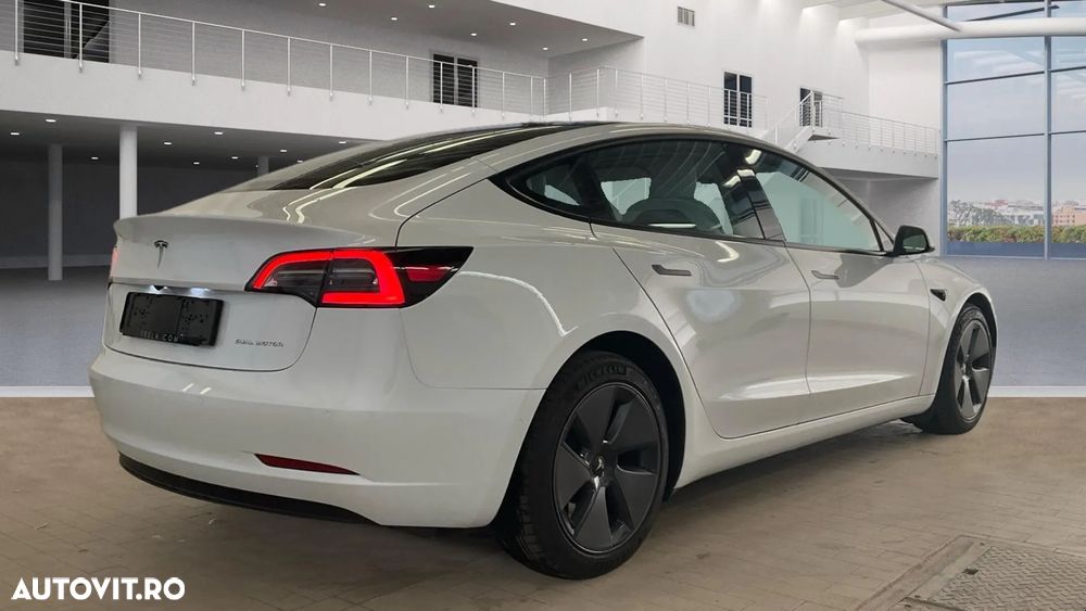 Tesla Model 3 Langstreckenbatterie Allradantrieb Dual Motor - 4