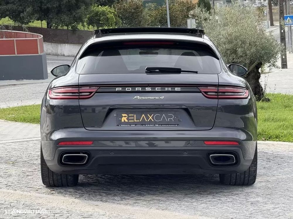 Porsche Panamera Sport Turismo 4 E-Hybrid - 5