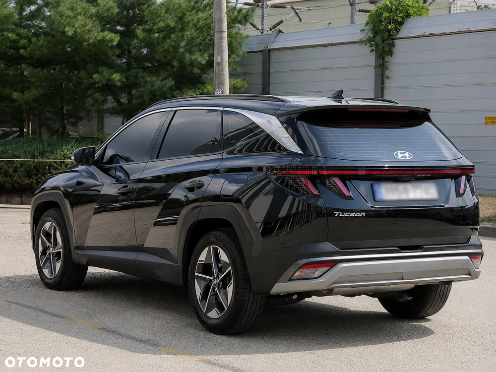 Hyundai Tucson - 2