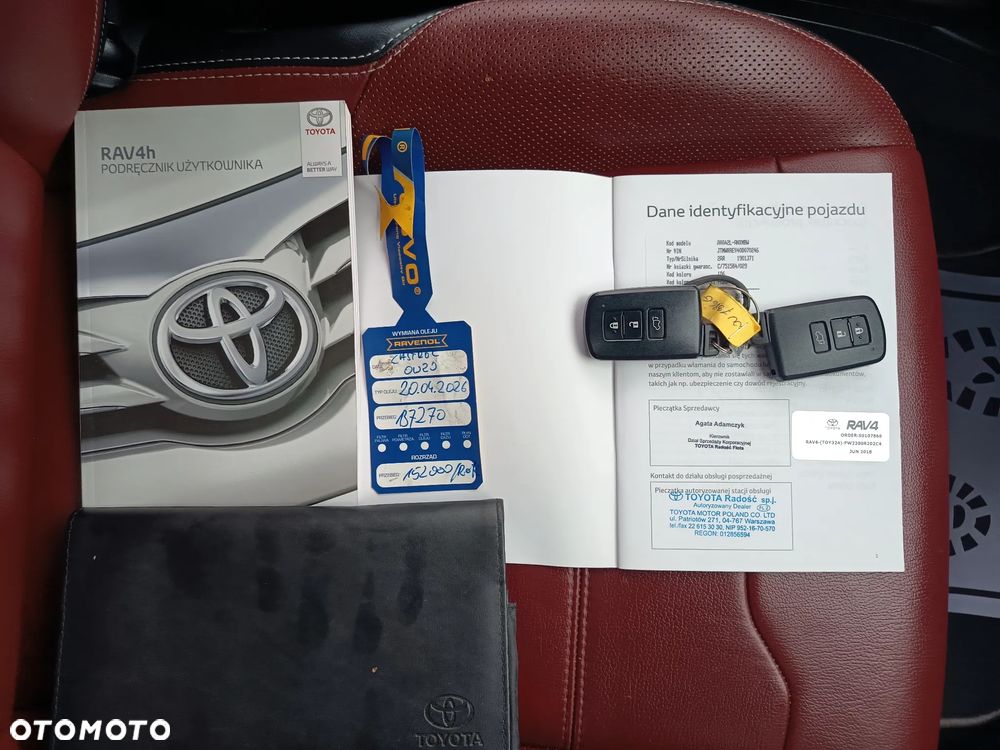 Toyota RAV4 Hybrid Premium 4x2 - 40