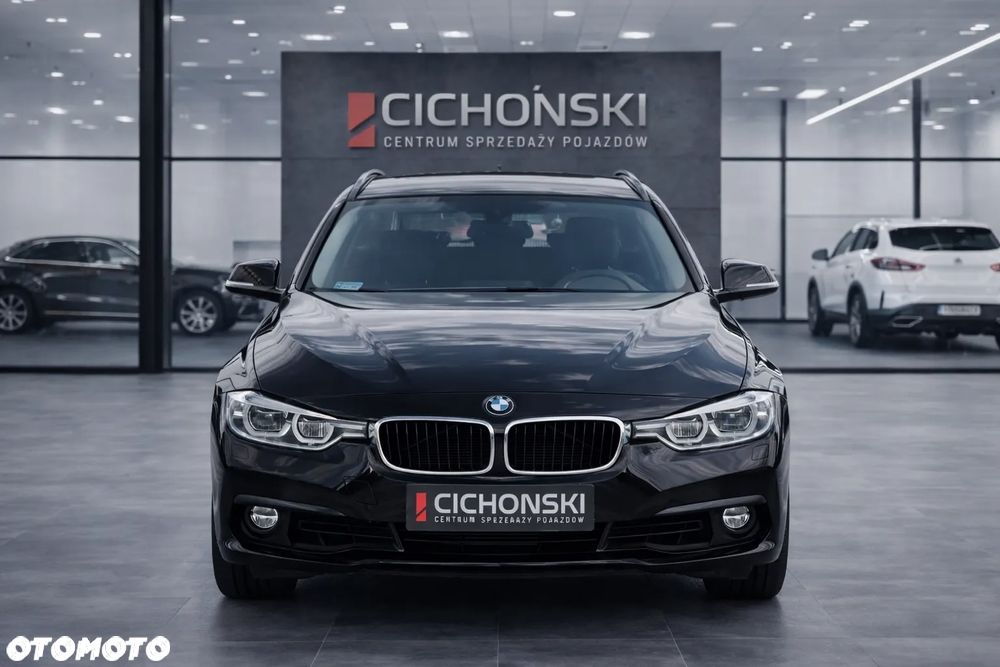 BMW Seria 3 318i GPF Advantage - 4