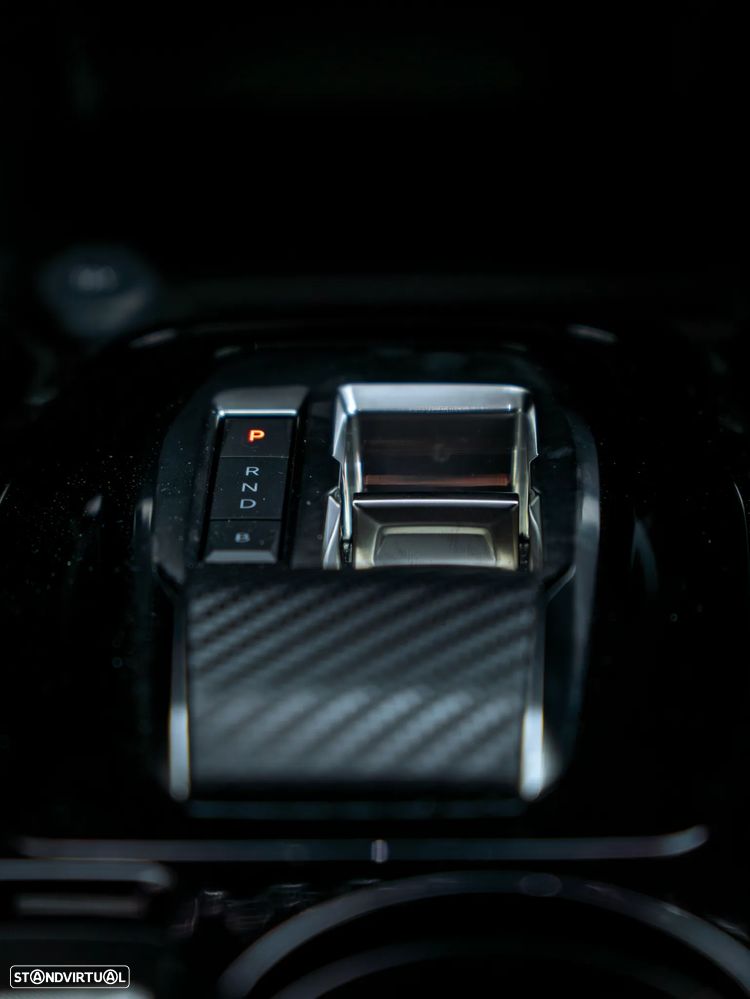 Peugeot e-2008 54 kWh Active - 11