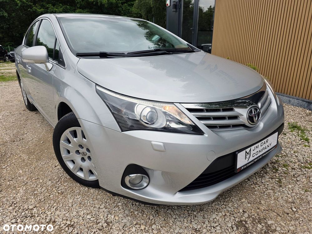 Toyota Avensis - 4