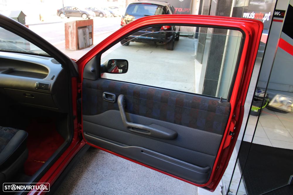 Fiat Punto Sport 16V - 25