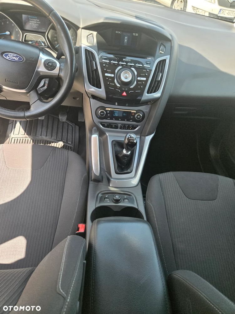 Ford Focus 1.6 EcoBoost Start-Stopp-System Titanium - 13