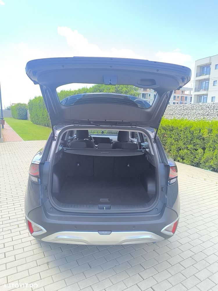 KIA Sportage 2025 — imagine 3