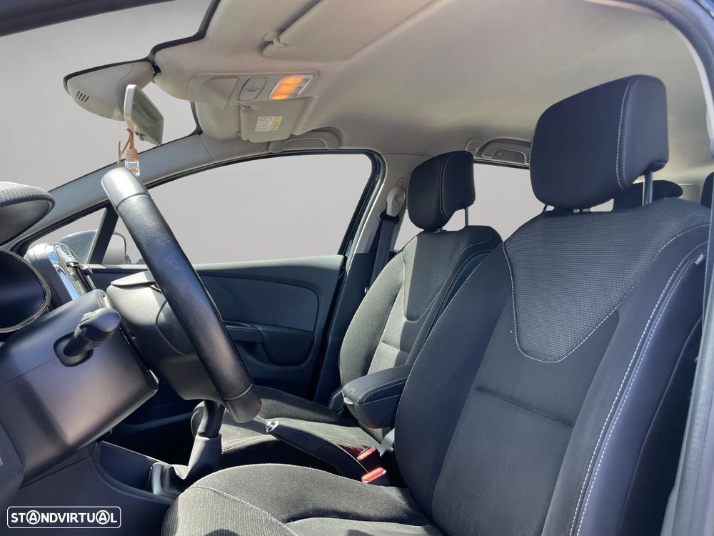 Renault Clio Sport Tourer Energy dCi 90 Start & Stop Dynamique - 9