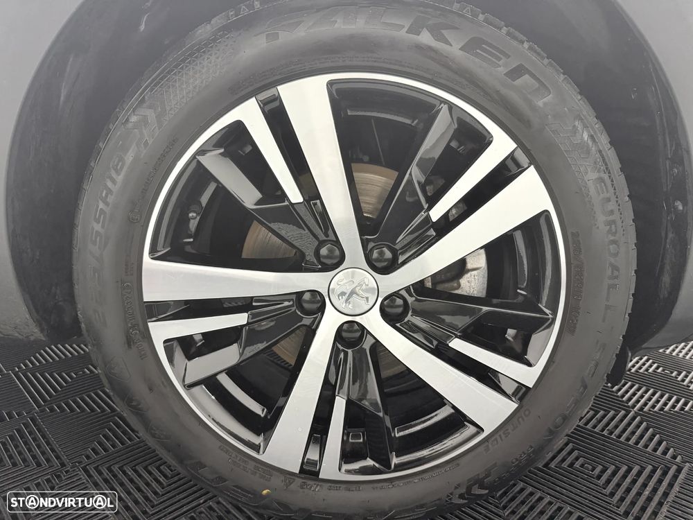 Peugeot 3008 1.2 PureTech GT EAT8 - 10