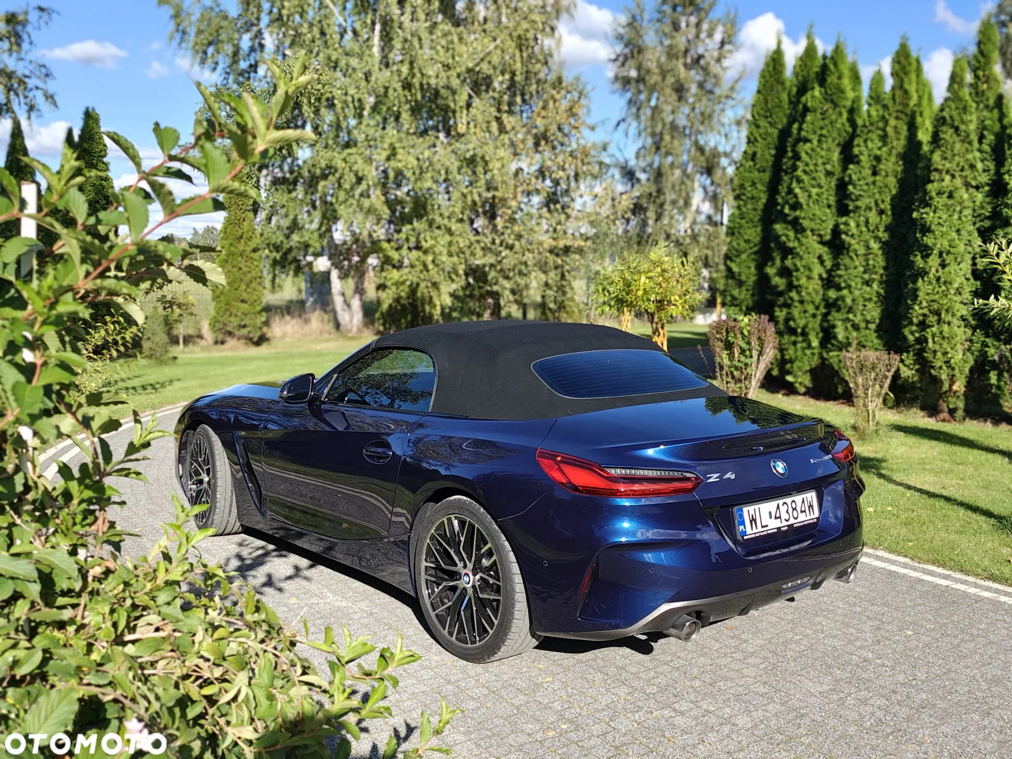 BMW Z4 sDrive30i - 12