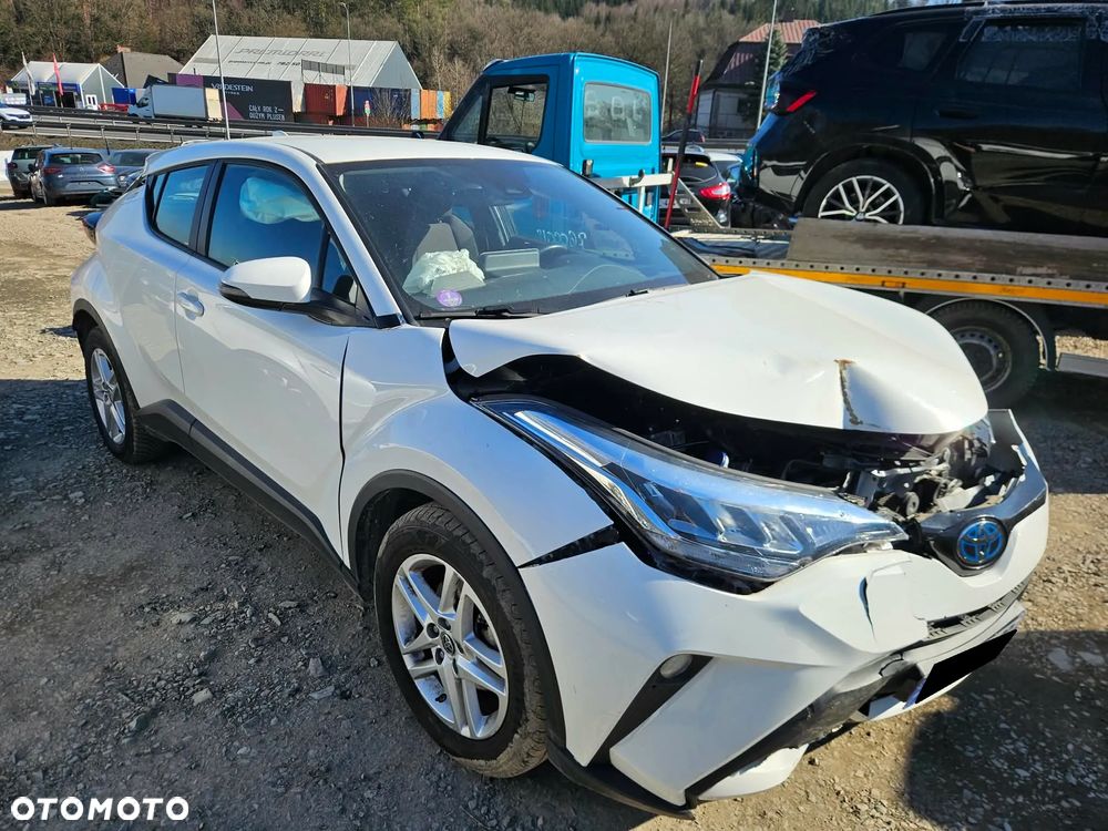 Toyota C-HR Business-Edition - 6