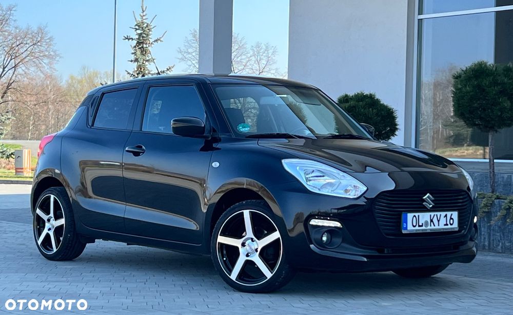 Suzuki Swift - 1