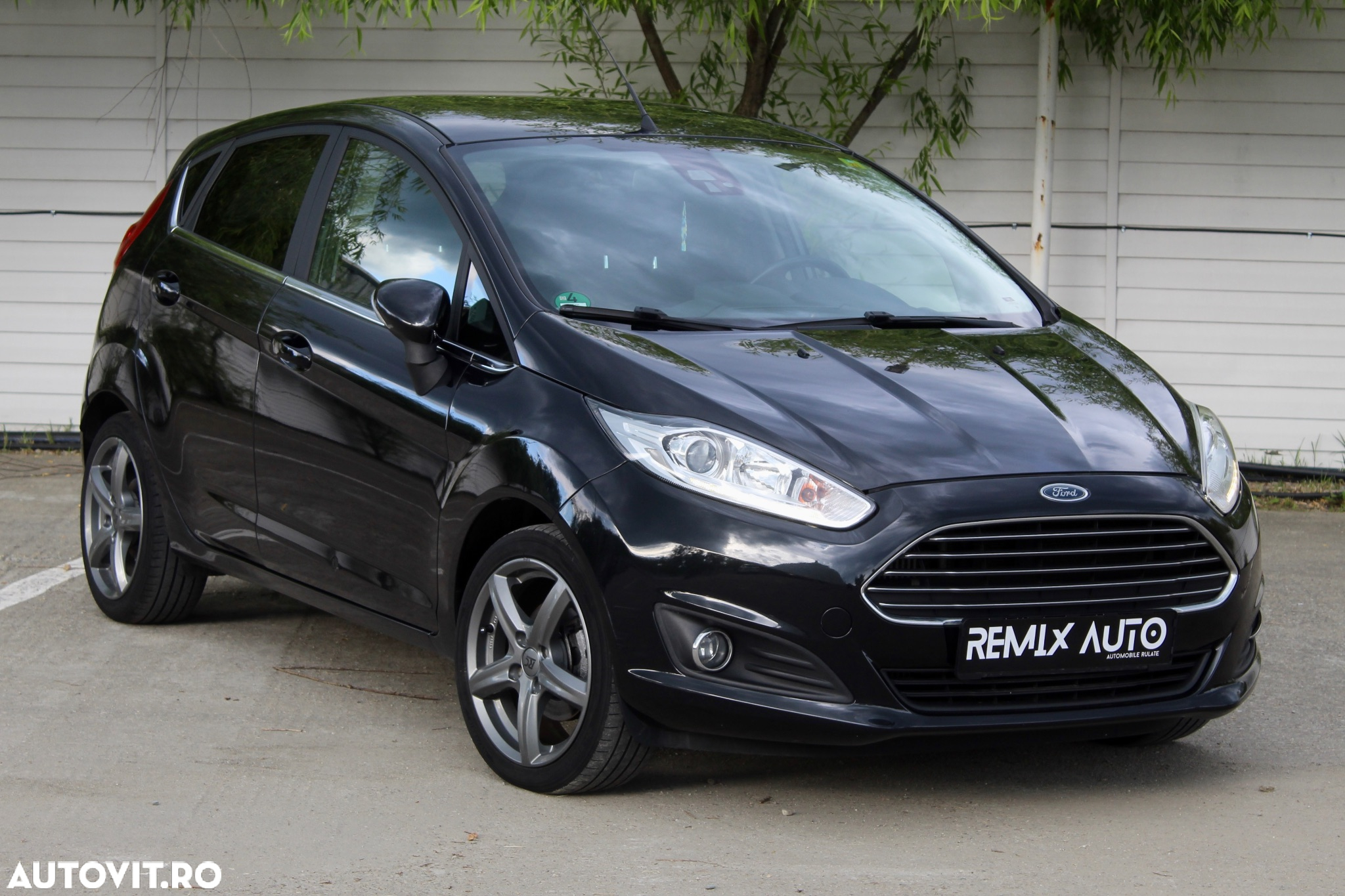 Ford Fiesta 1.6 TDCi Titanium - 9