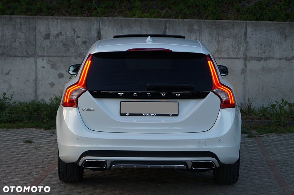 Volvo V60 D4 Edition Pro - 10