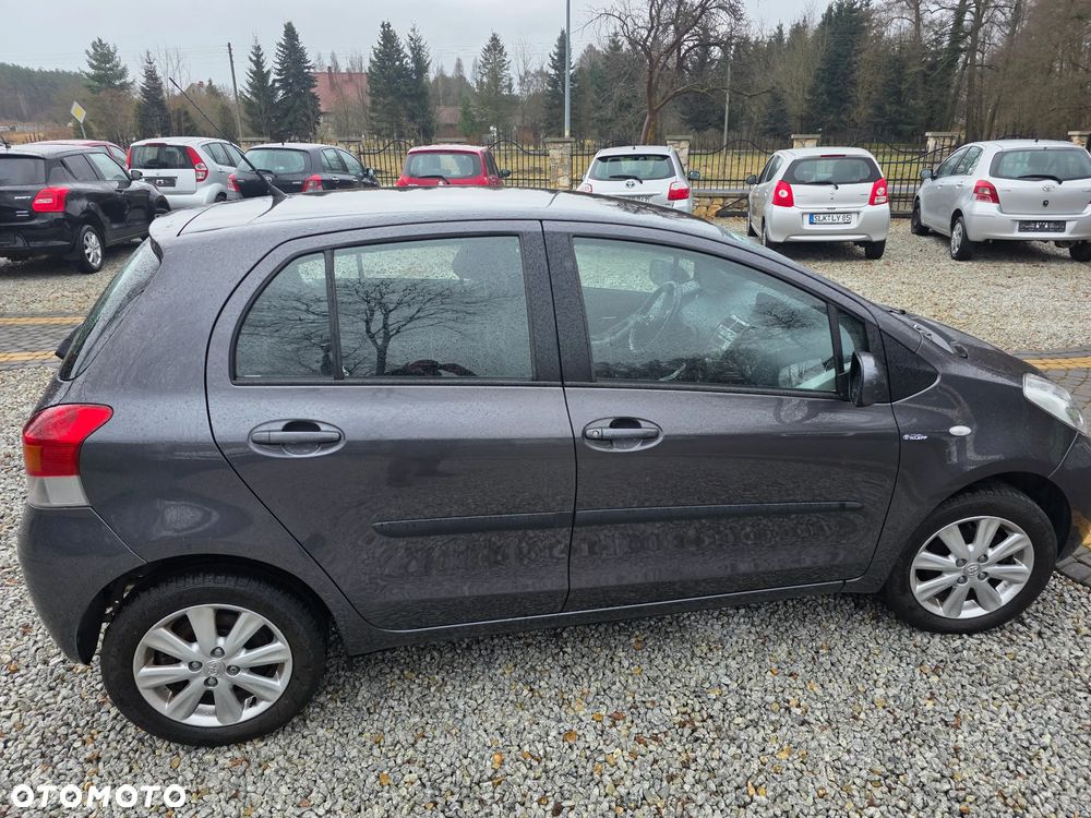 Toyota Yaris 1.33 VVT-i Life - 8