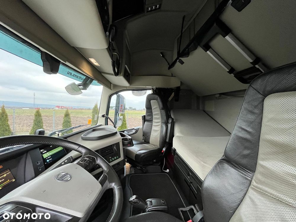 Volvo FH500 / WERSJA LIMITOWANA / FULL SERWIS / XENONY / GLOBETROTTER XL - 20