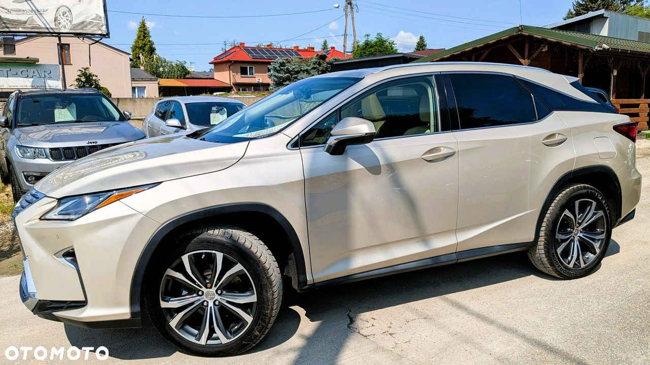 Lexus RX - 7