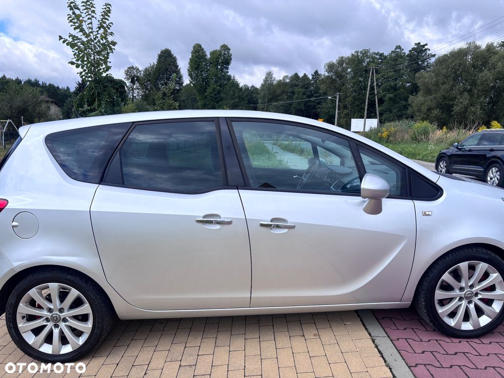 Opel Meriva 1.4 T Cosmo - 4