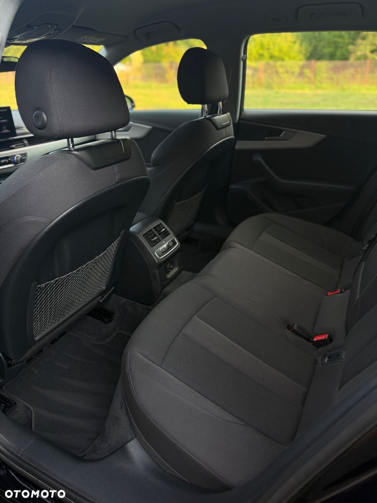 Audi A4 Avant 35 TDI mHEV Advanced S tronic - 24