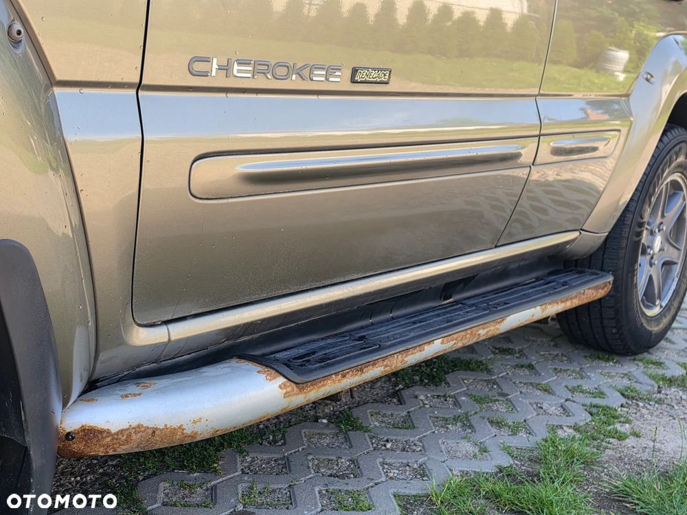 Jeep Cherokee 2.8 CRD Automatik Limited - 13