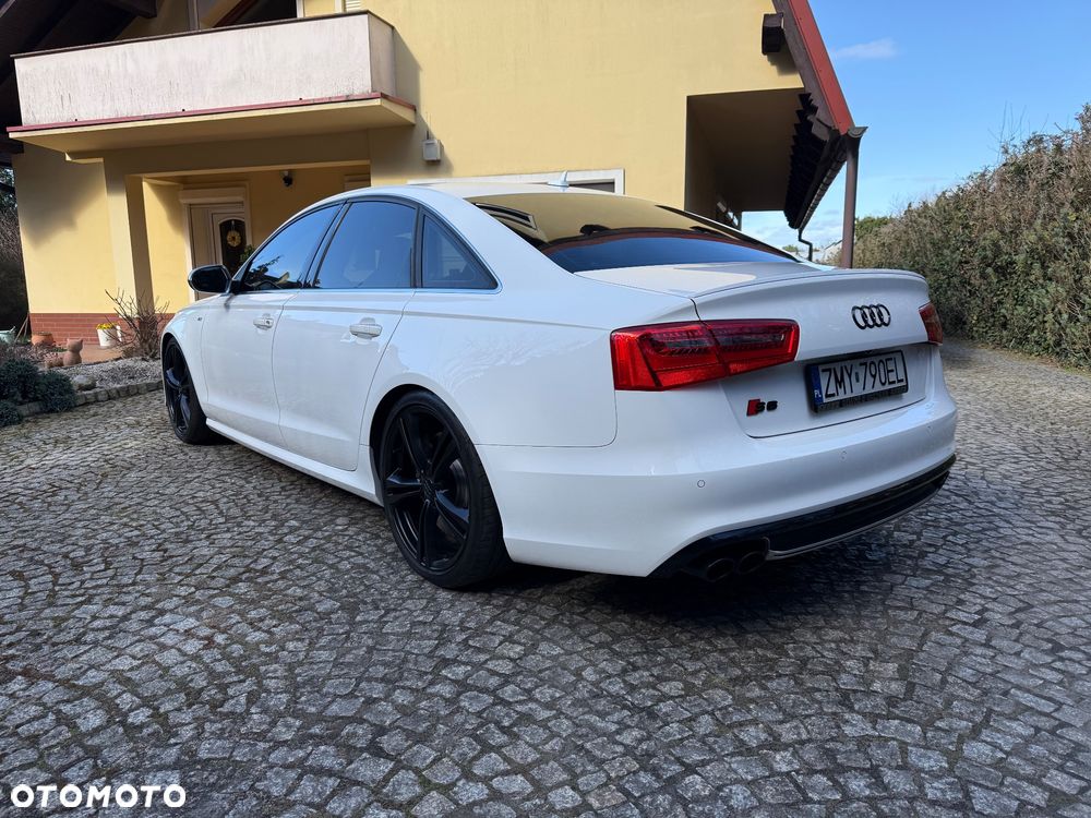 Audi S6 Limousine - 3