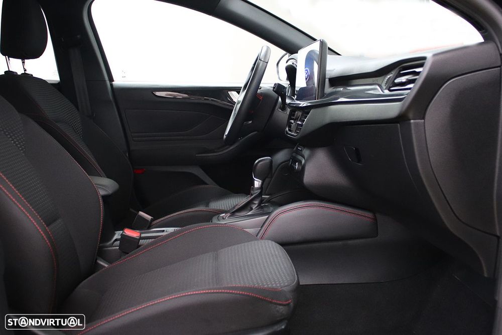 Ford Focus SW 1.0 EcoBoost MHEV ST-Line Aut. - 20