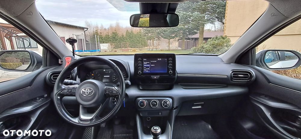 Toyota Yaris 1.5 Comfort - 14
