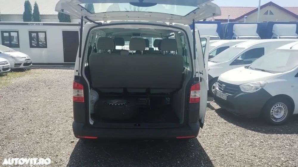 Volkswagen Transporter - 8