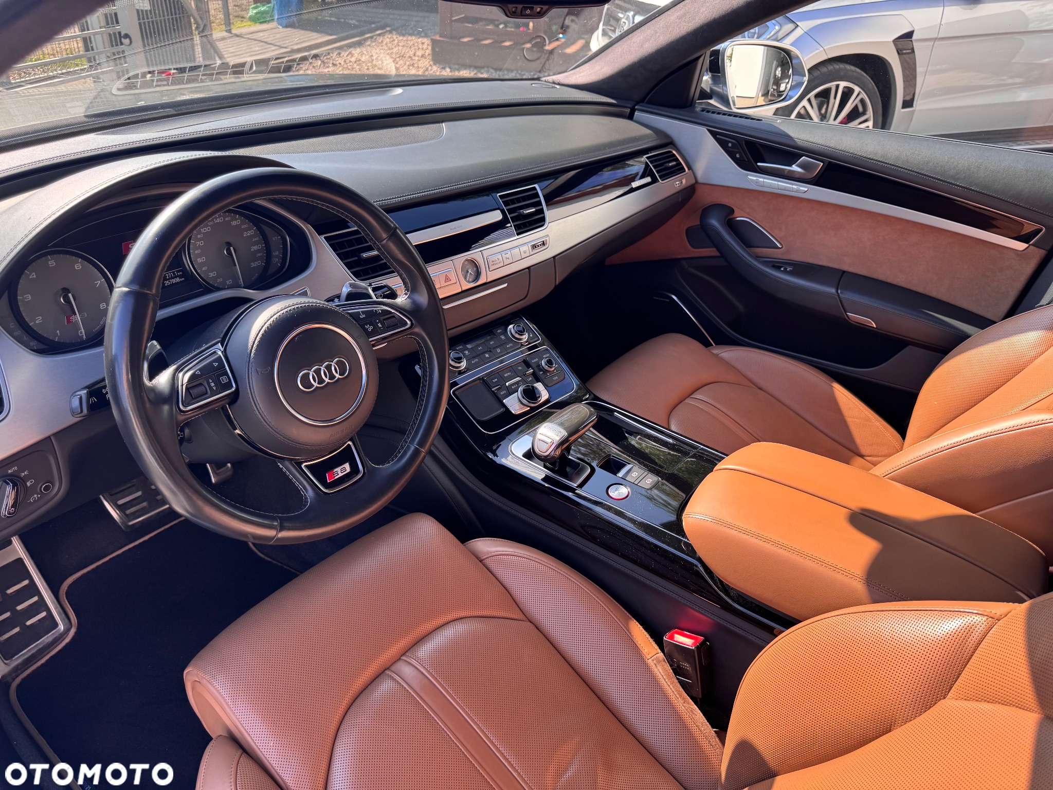 Audi S8 4.0 TFSI Quattro - 13