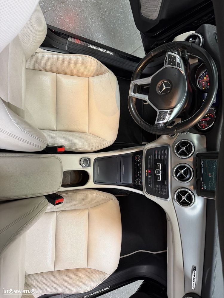 Mercedes-Benz GLA 220 CDI 7G-DCT AMG Line - 13