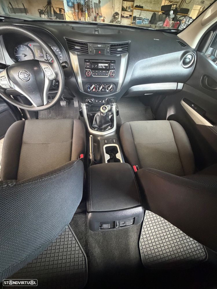 Nissan Navara 2.3 dCi CD 4WD N-Connecta - 11