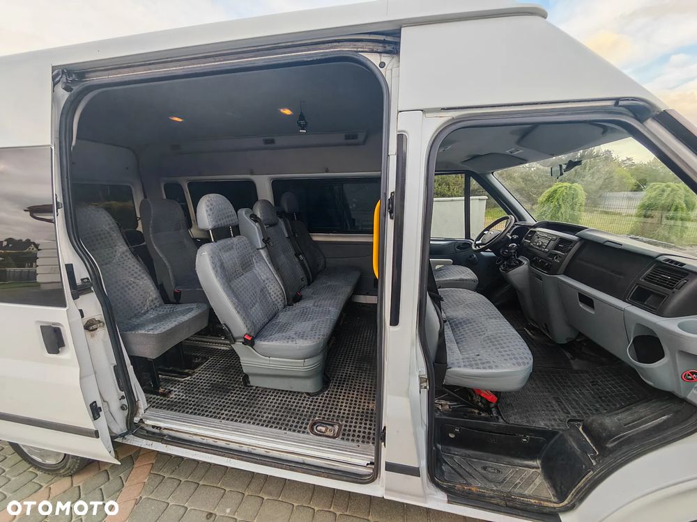Ford Transit 300M Trend - 8