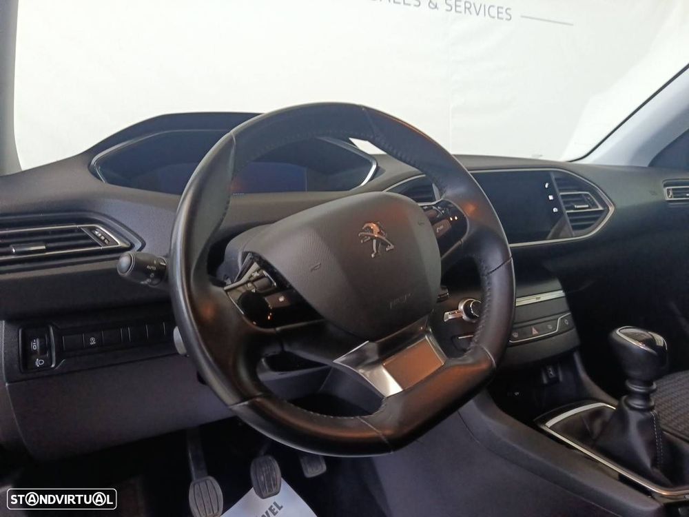 Peugeot 308 1.6 BlueHDi Style - 12