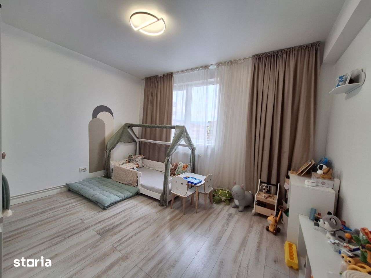 Apartament cu 2 camere, 45 mp, parcare, zona Cetatii — fotografia 3